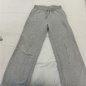 Aritzia Wide Leg sweatpants